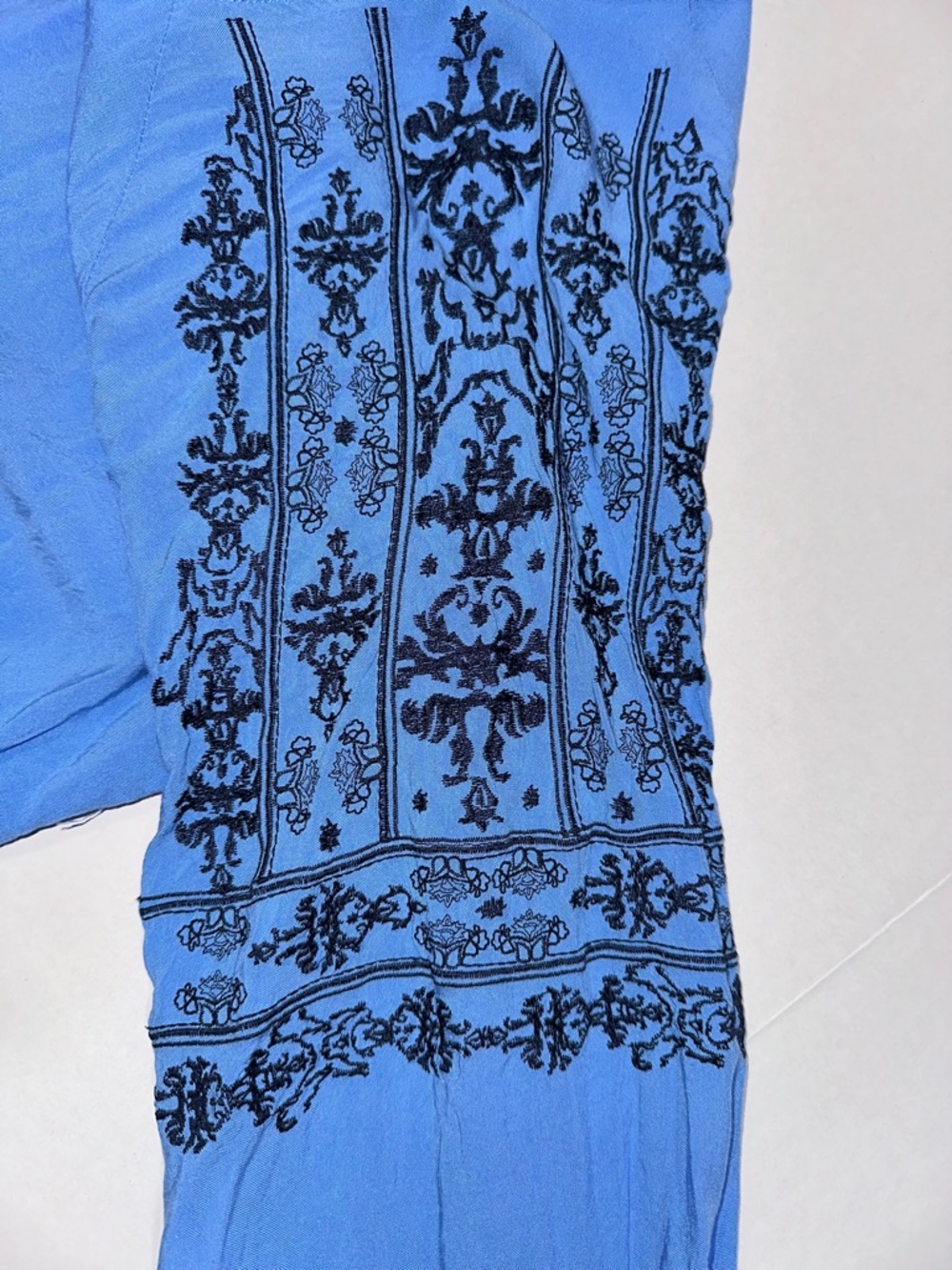 Ariat XL Blue Boho Peasant Top Embroidered 3/4 Sleeves Coastal *FLAWS* - Picture 14 of 14